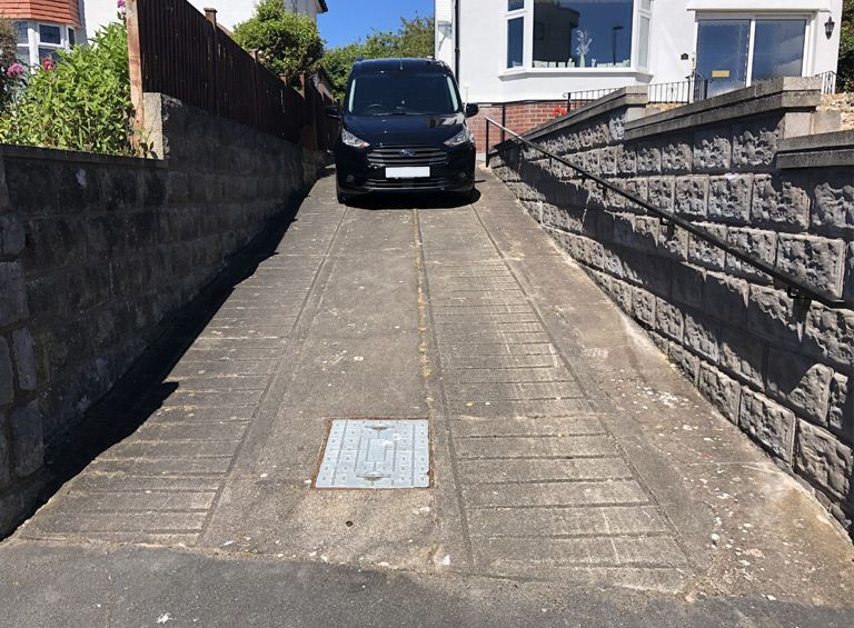 Before driveway cleaning Colwyn Bay North Wales